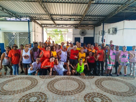 Zumba® Gold com ZIN™ Drika Kio: Movimento, Alegria e Inclusão para Todos!